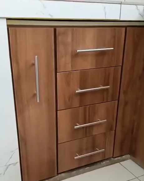 Muebles de cocina – Cajones adaptables